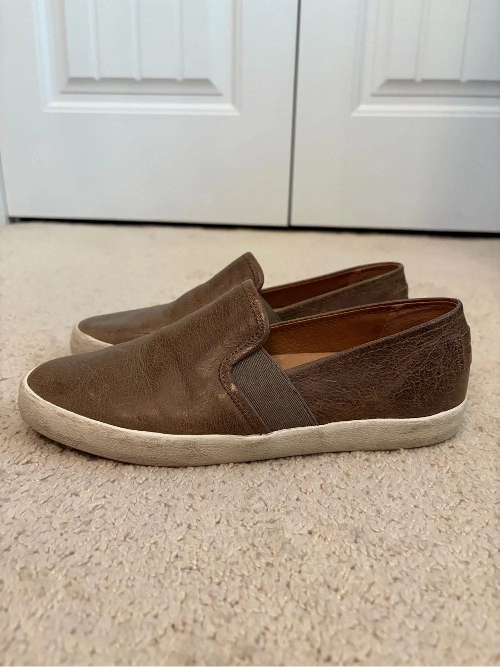Frye Company Slip On Dylan Shoes Women Size 8M Leather Sneakers 3479264 Ash